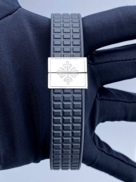 Patek Philippe Aquanaut 5065A-001